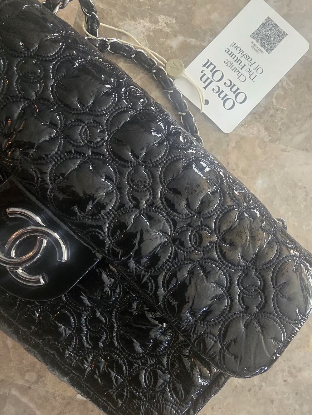 CHANEL "Rock In Moscow" Patent Vinyl Flap Bag - Picture 10 of 11